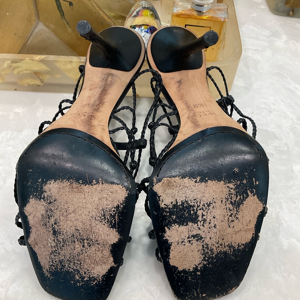 Gucci strappy sandal heels, black, beautiful!, great condition, size 8.5 - Picture 13 of 15